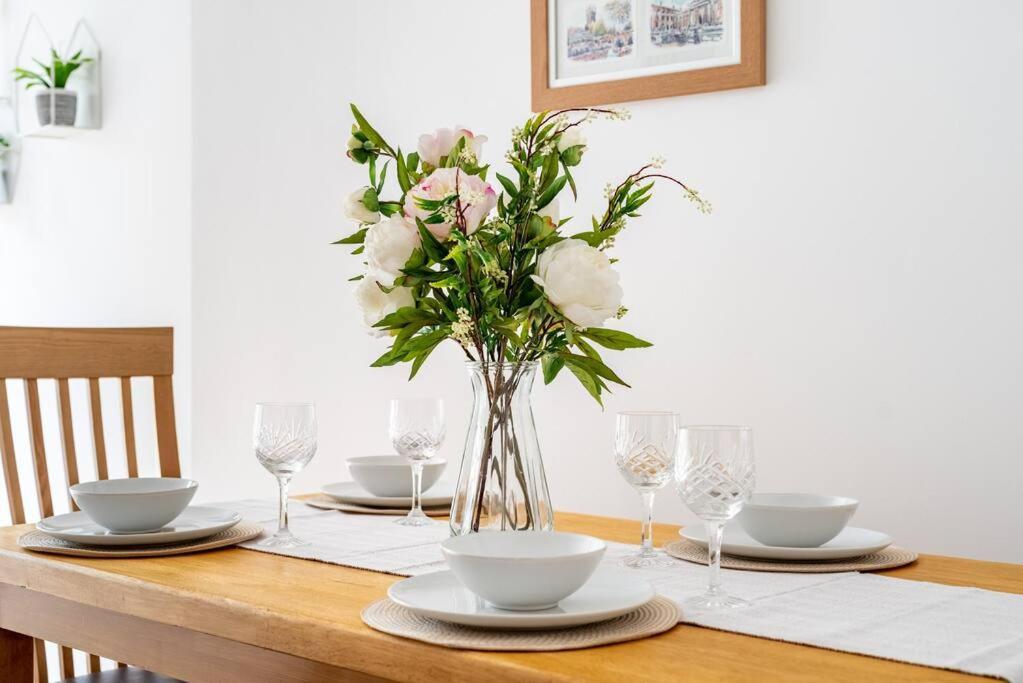 Dunstan House Luxury Holiday Home With Free Parking Oxford Eksteriør billede
