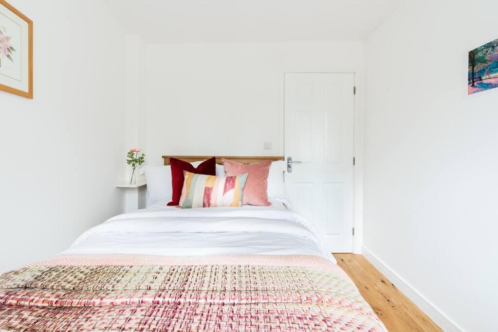 Dunstan House Luxury Holiday Home With Free Parking Oxford Eksteriør billede